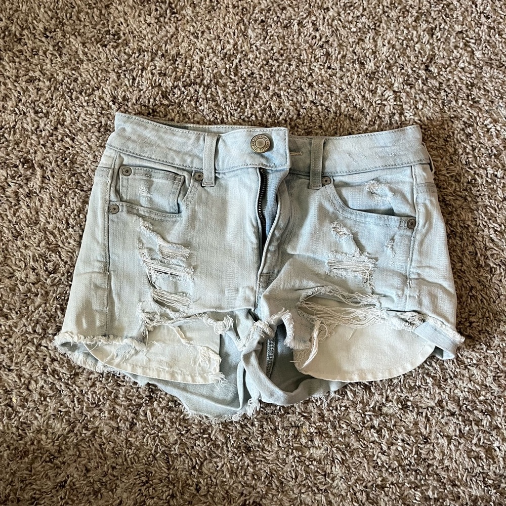 American Eagle super stretch whitewash, distressed, jean shirt size 00